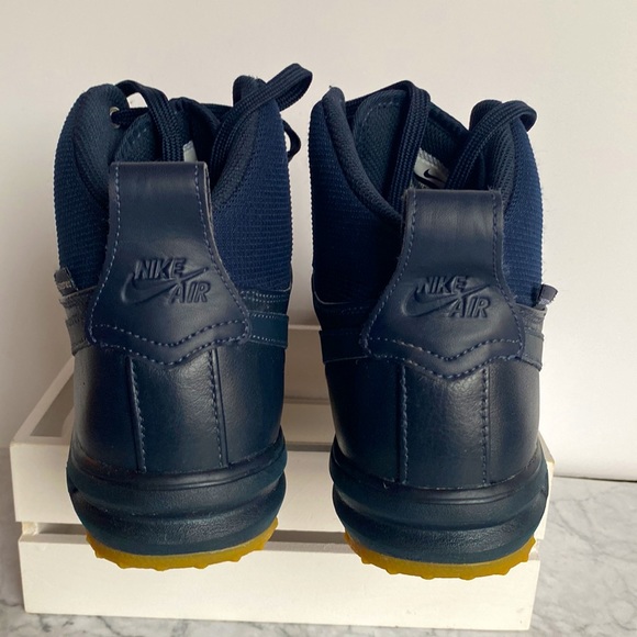 Size 6.5Y Lunar Force 1 SneakerBoot GS Dark Obsidian 706803-401 - Picture 5 of 13